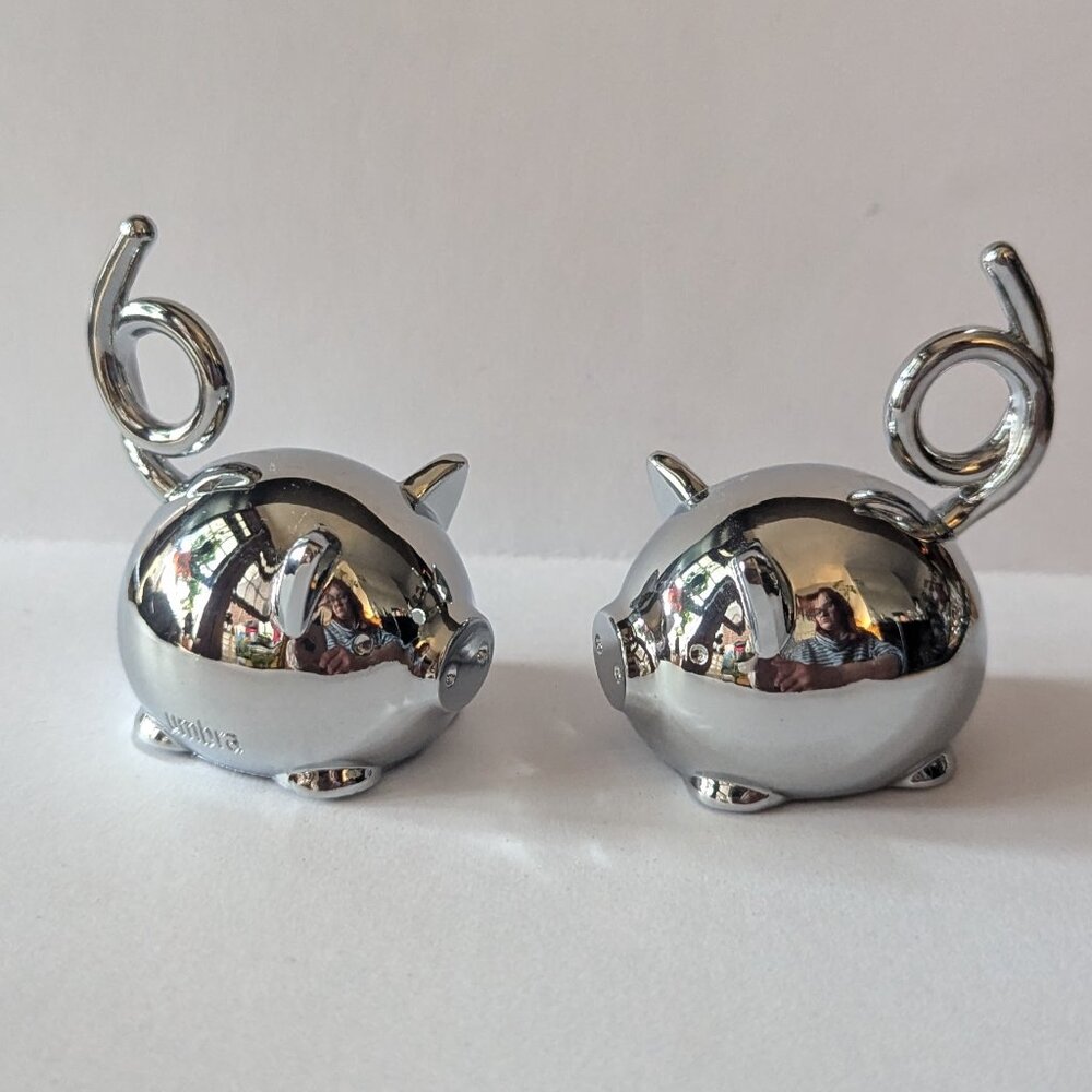 Lot of 2 Umbra Chrome Metal Ring Holders Squiggy Piggy Jewellery